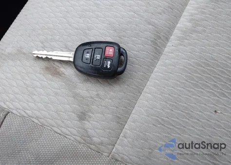 2016 Toyota Corolla Le из США, поврежденный, VIN 2T1BURHE3GC703948